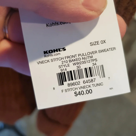 NWT Plus Size Nine West V-Neck Stitch Front Tunic Sweater - Picture 6 of 13